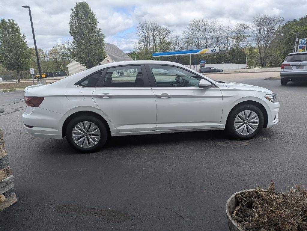 Volkswagen Jetta 1.4T S 8A 2019