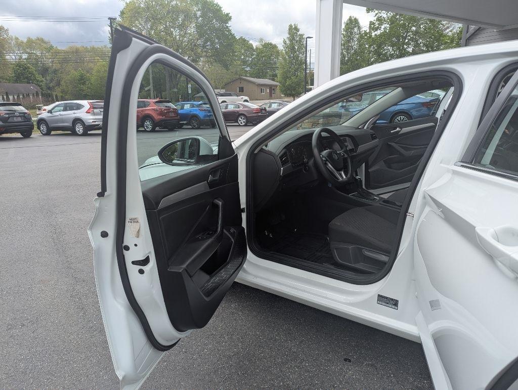 Volkswagen Jetta 1.4T S 8A 2019