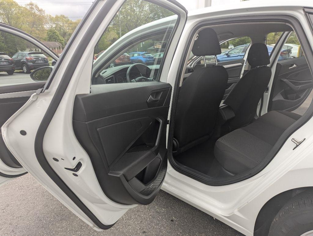 Volkswagen Jetta 1.4T S 8A 2019