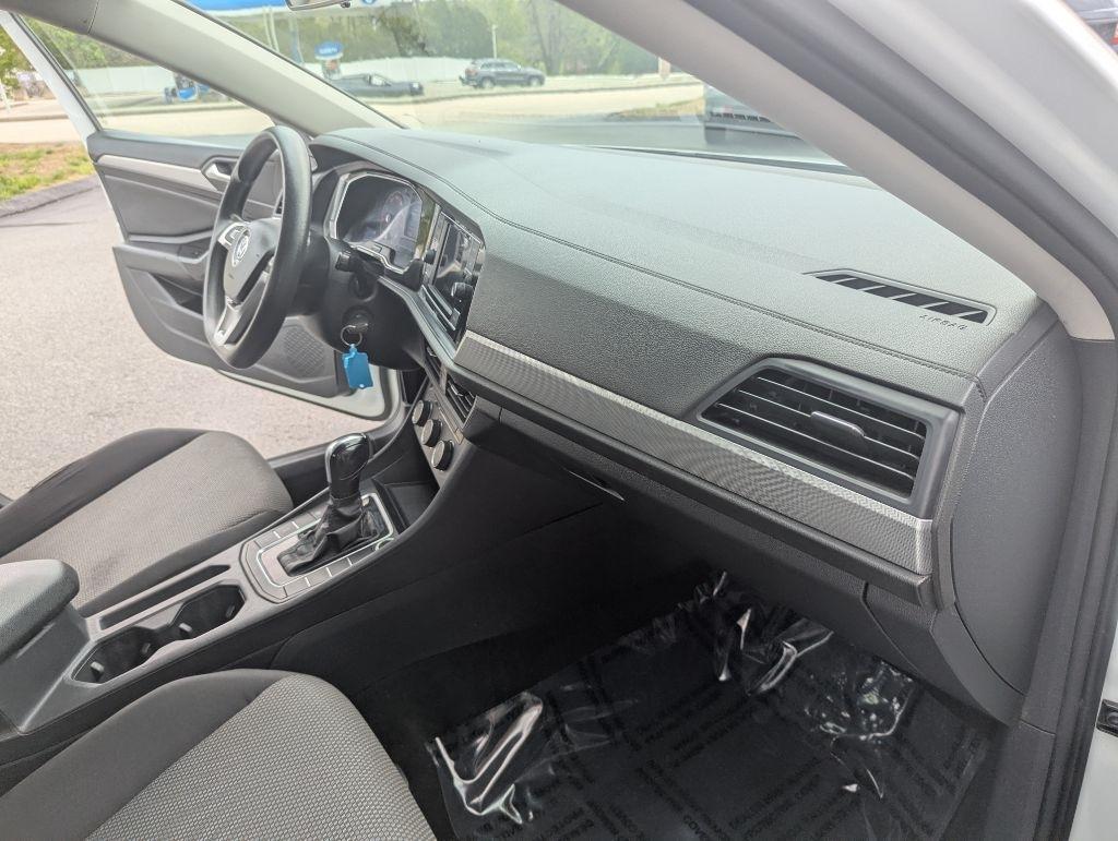 Volkswagen Jetta 1.4T S 8A 2019