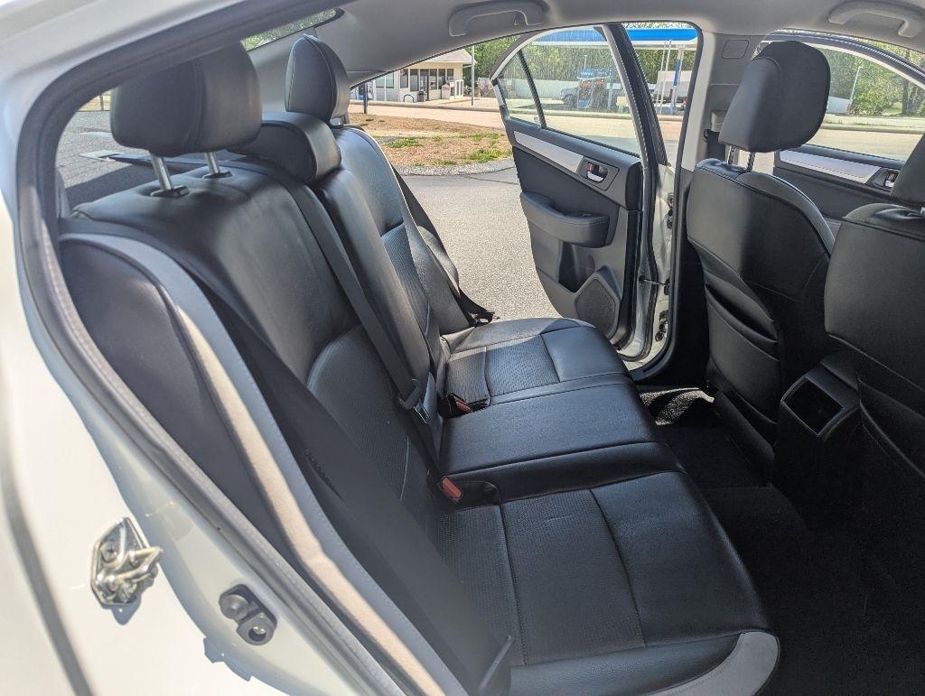 Subaru Legacy 2.5i Premium 2016