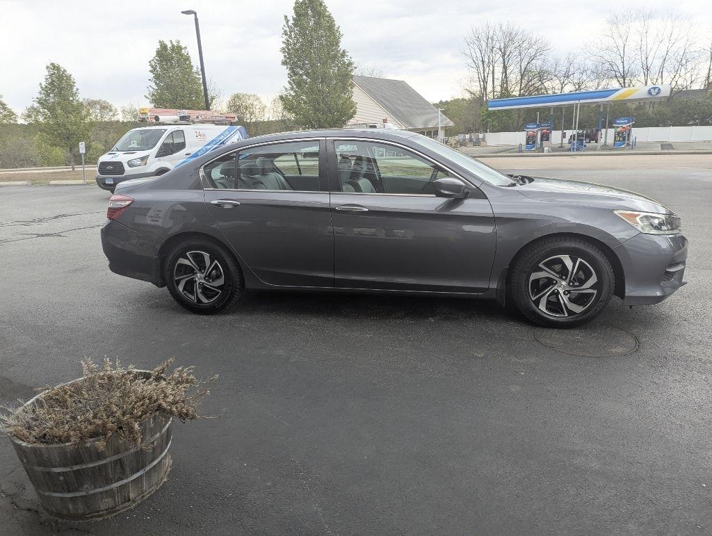 Honda Accord LX Sedan CVT w/ Honda Sensing 2016