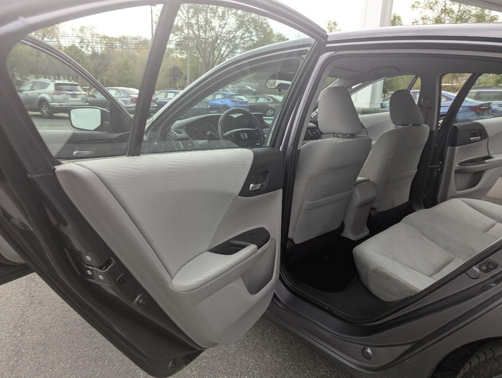 Honda Accord LX Sedan CVT w/ Honda Sensing 2016
