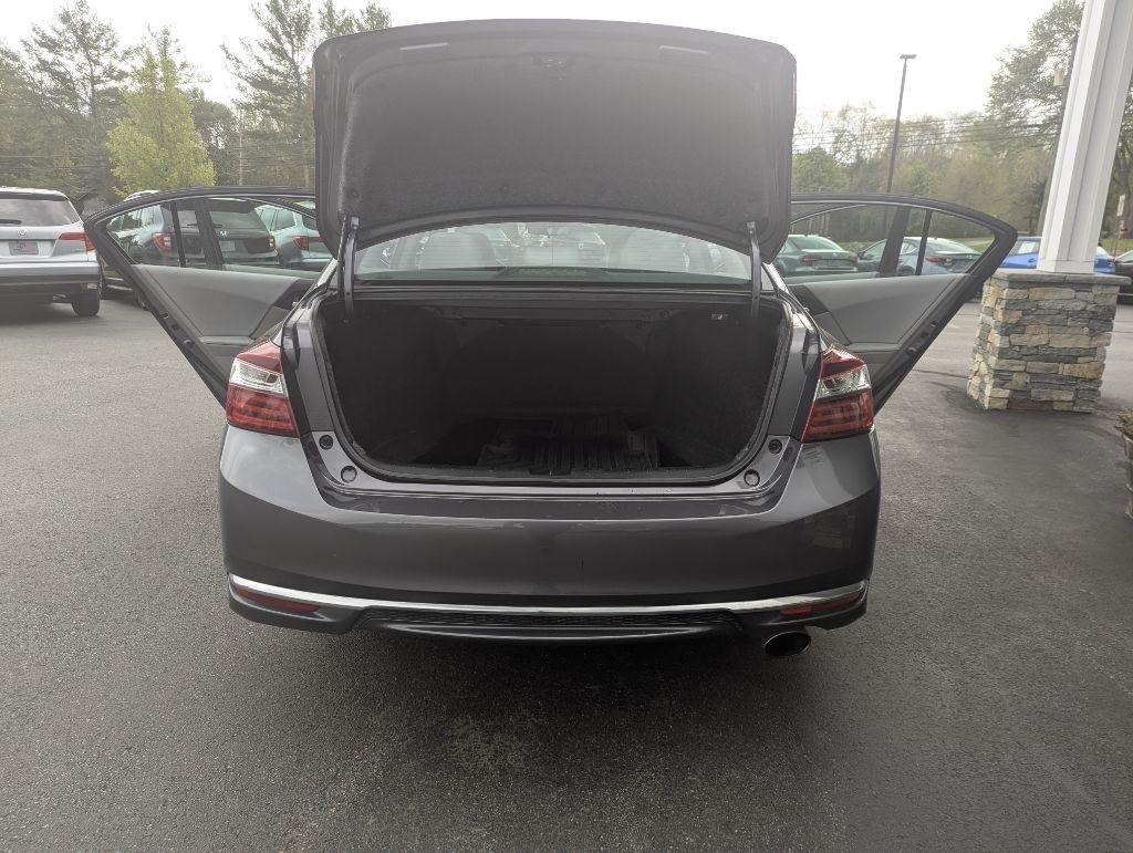 Honda Accord LX Sedan CVT w/ Honda Sensing 2016