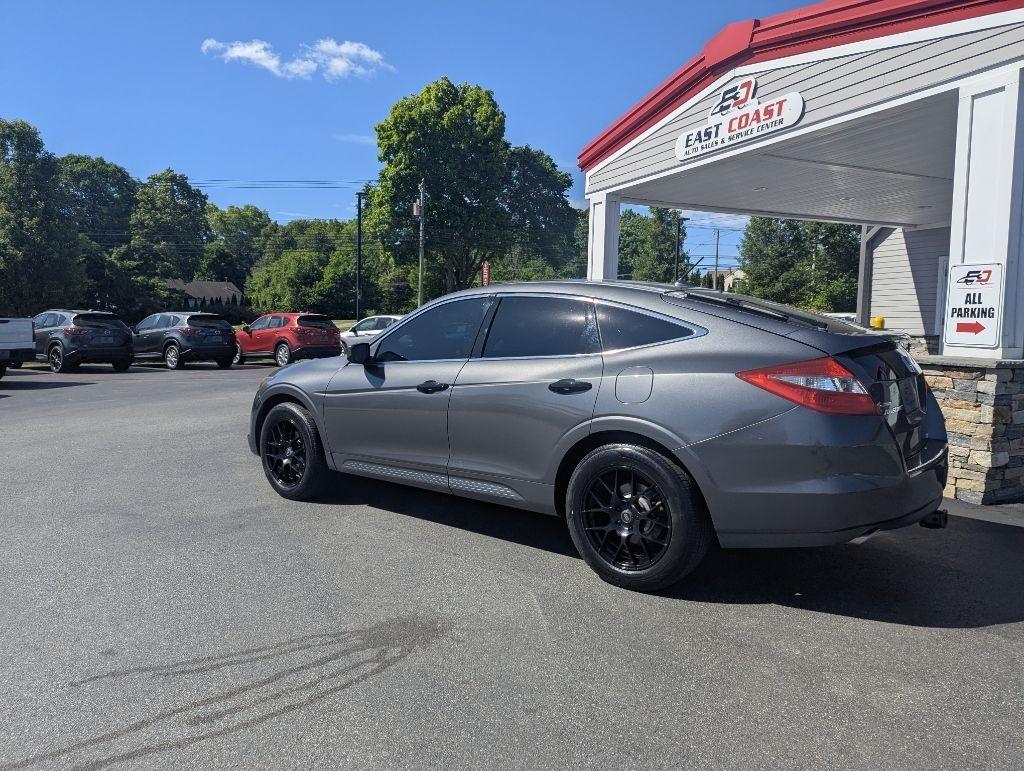 Honda Accord Crosstour EX-L 4WD 5-Spd AT 2011