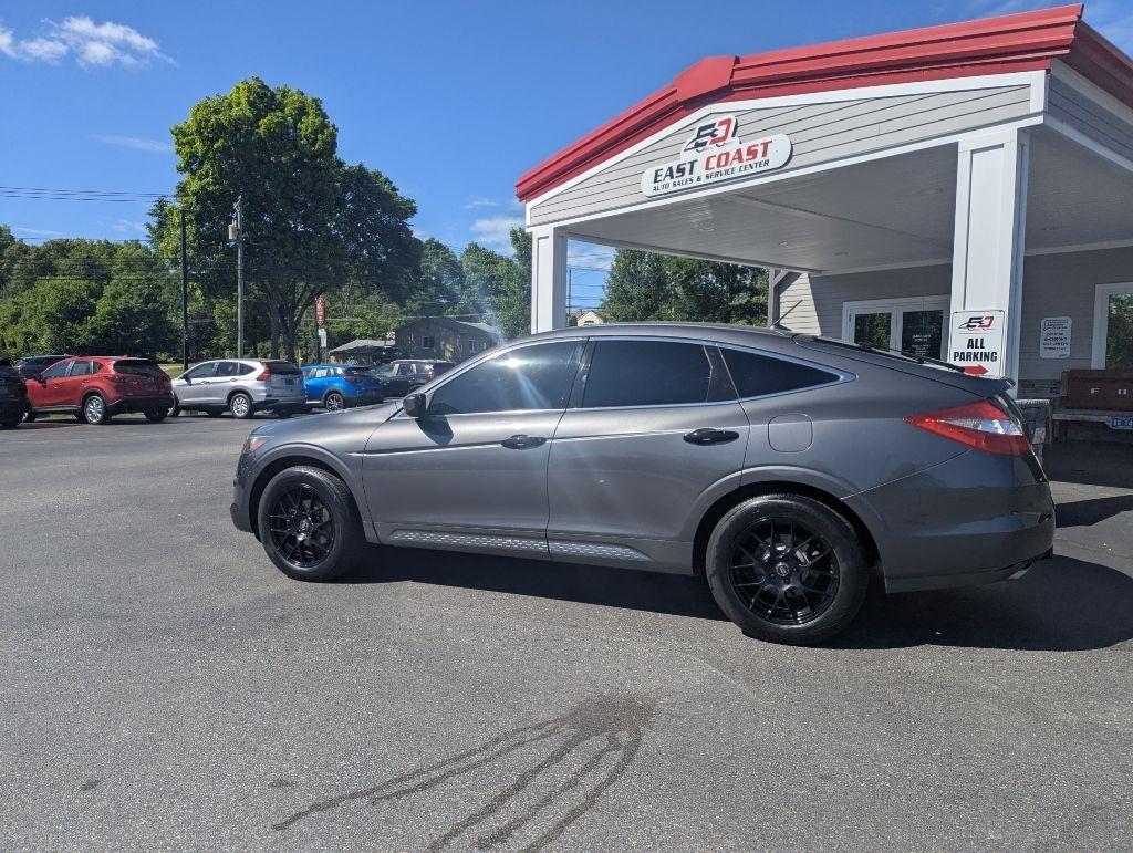 Honda Accord Crosstour EX-L 4WD 5-Spd AT 2011