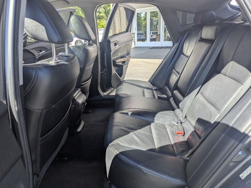 Honda Accord Crosstour EX-L 4WD 5-Spd AT 2011