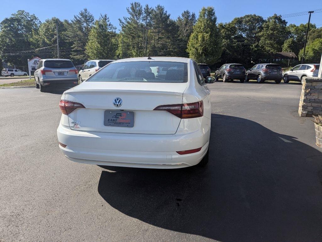 Volkswagen Jetta 1.4T S 8A 2019