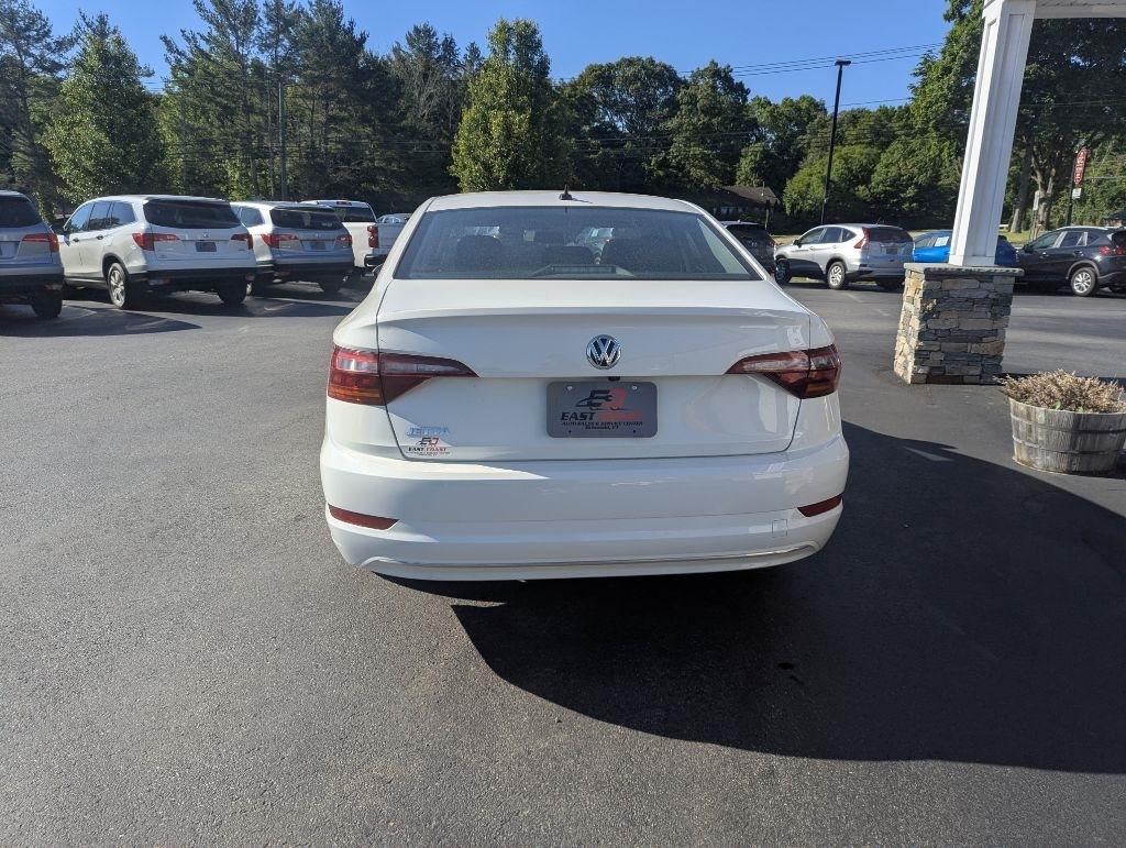 Volkswagen Jetta 1.4T S 8A 2019