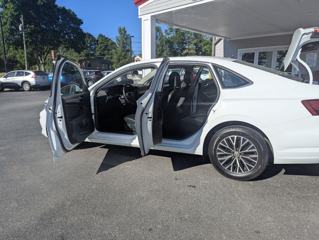 Volkswagen Jetta 1.4T S 8A 2019