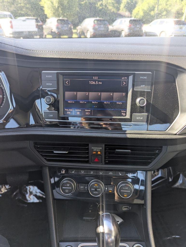 Volkswagen Jetta 1.4T S 8A 2019