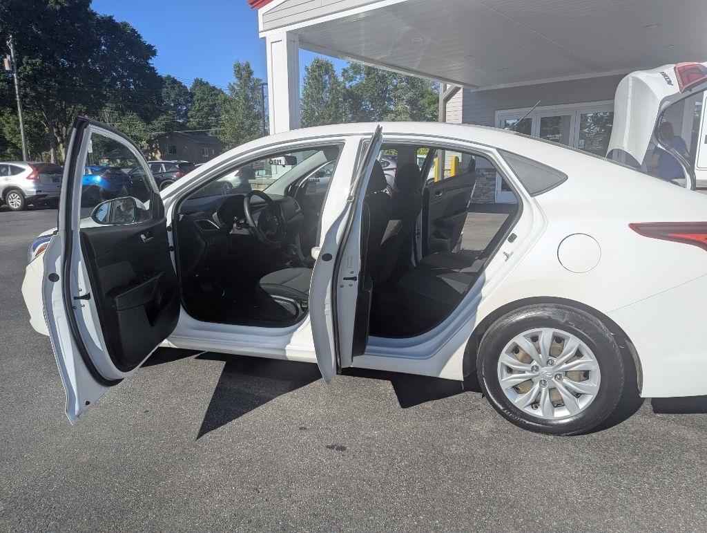 Hyundai Accent SE 4-Door 6A 2020