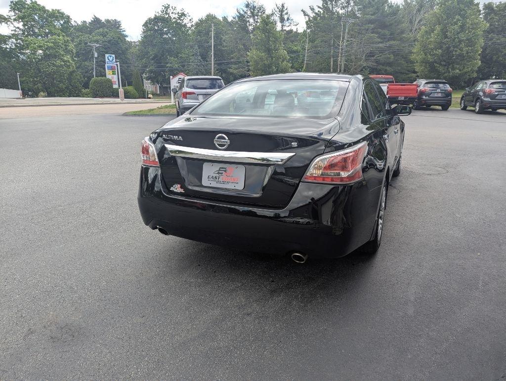 Nissan Altima 4dr Sdn I4 2.5 S 2015