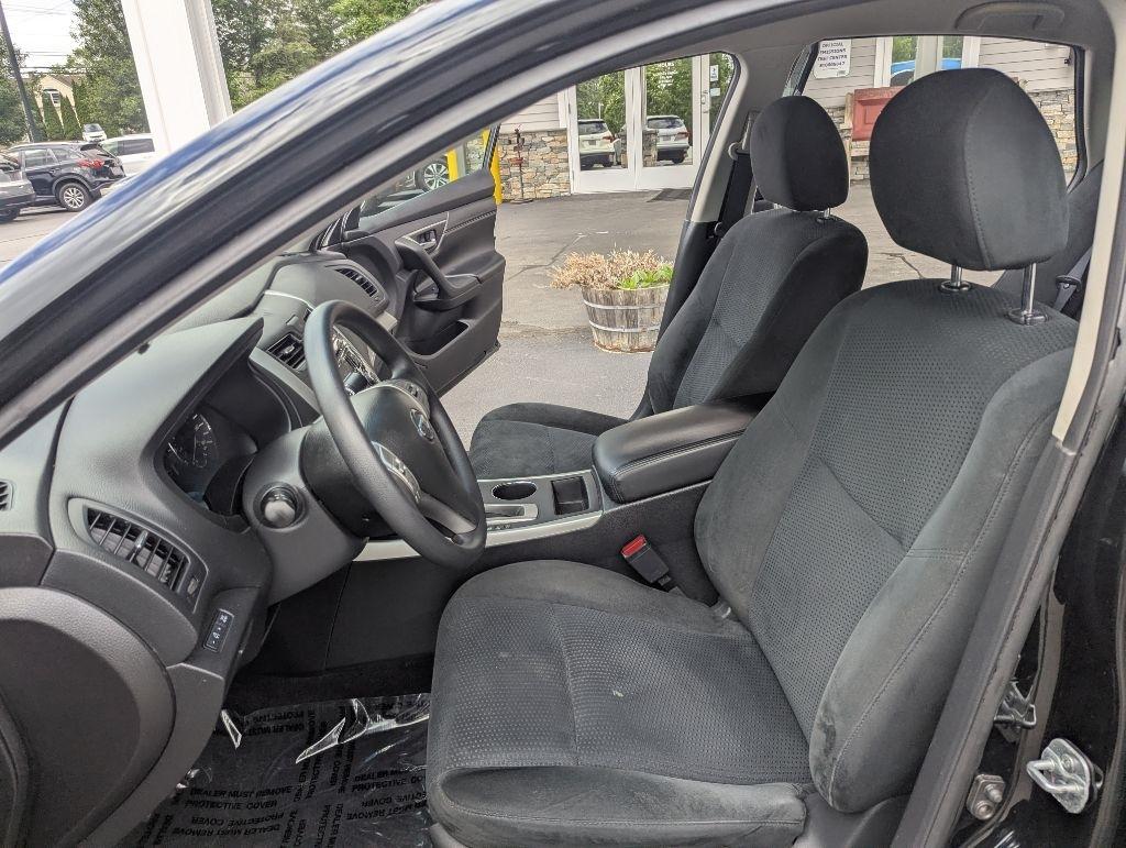 Nissan Altima 4dr Sdn I4 2.5 S 2015