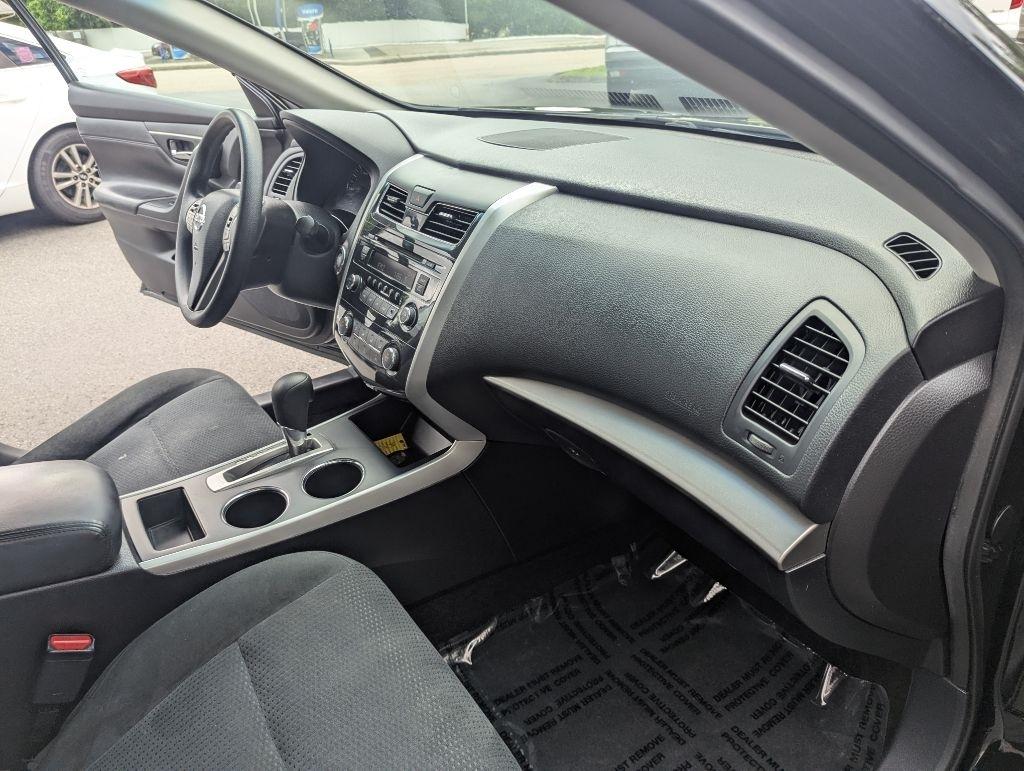 Nissan Altima 4dr Sdn I4 2.5 S 2015