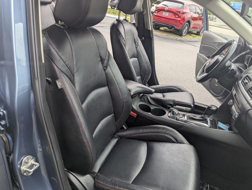 Mazda MAZDA3 5dr HB Auto s Touring 2015
