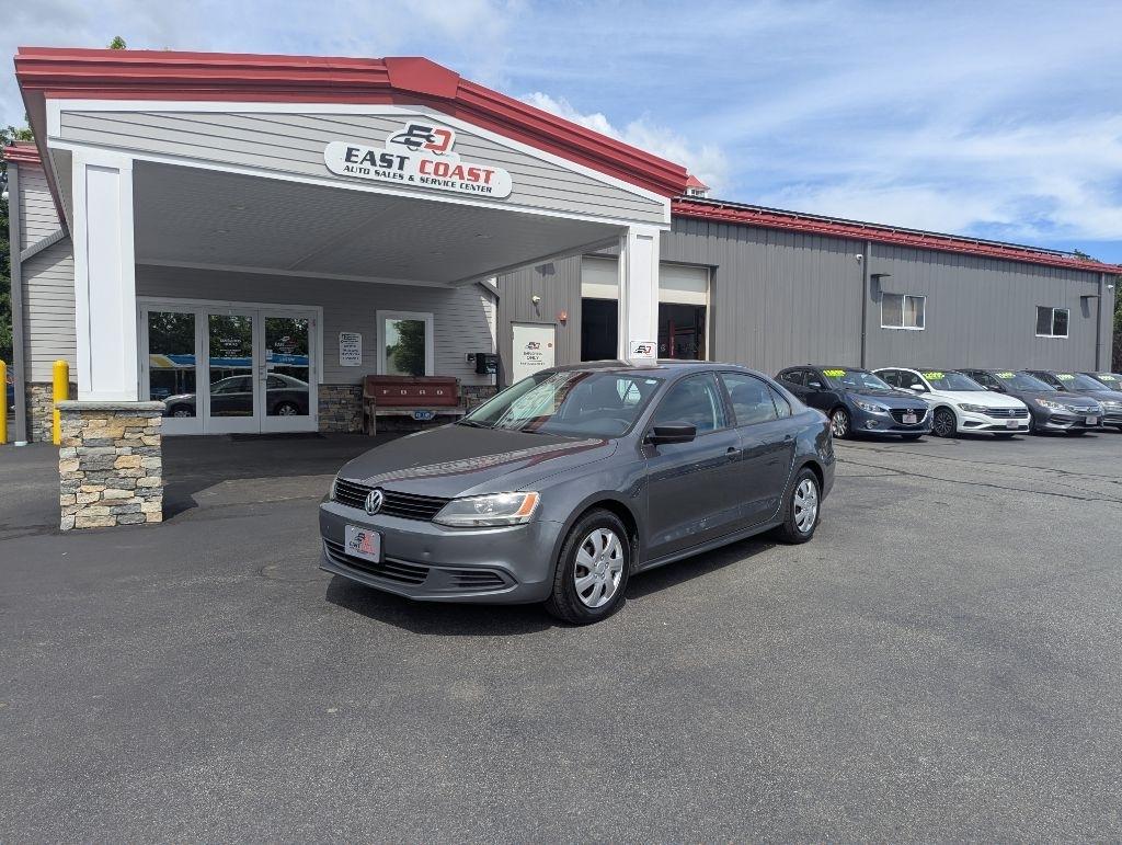 Volkswagen Jetta Sedan 4dr Auto S 2014