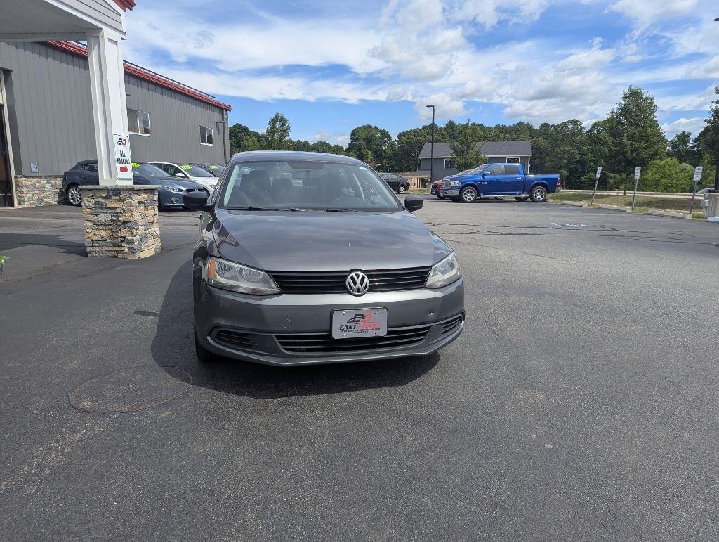 Volkswagen Jetta Sedan 4dr Auto S 2014