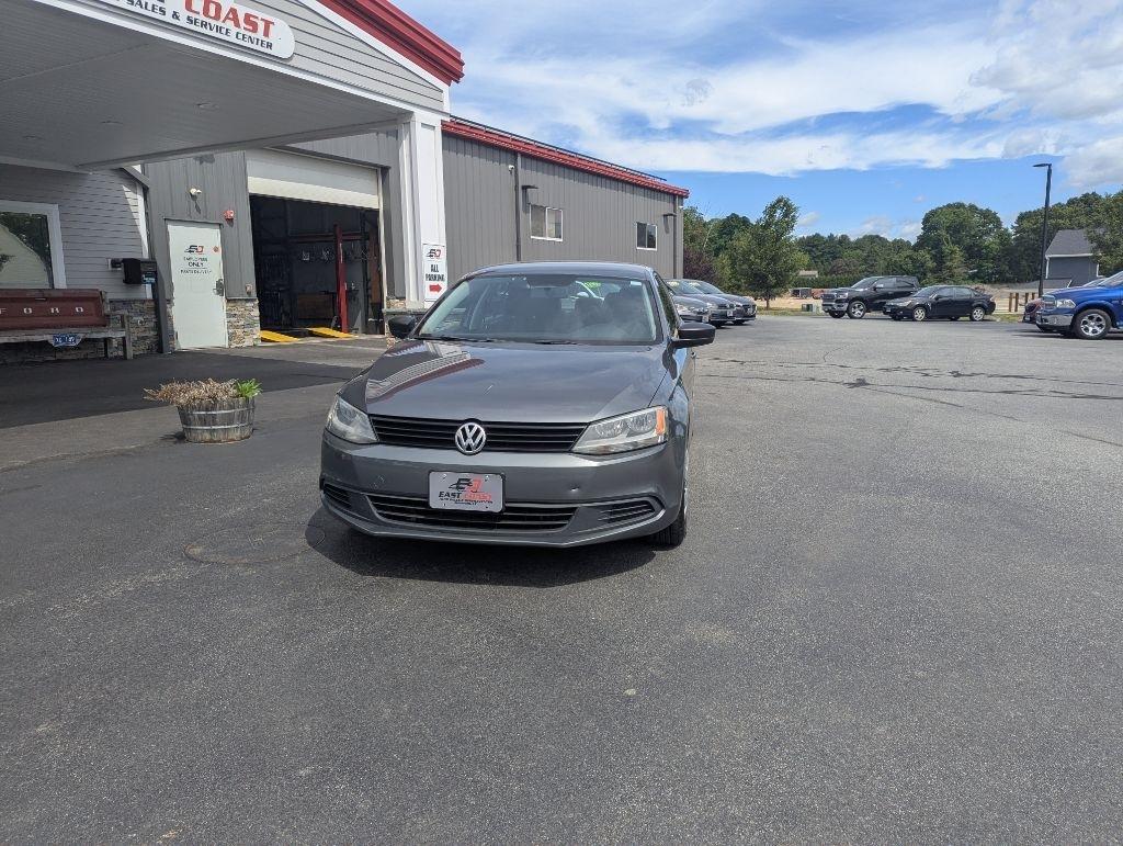Volkswagen Jetta Sedan 4dr Auto S 2014