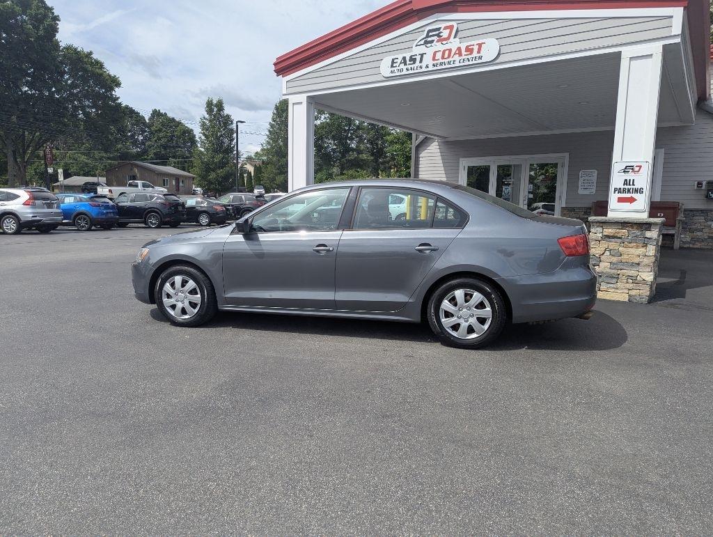 Volkswagen Jetta Sedan 4dr Auto S 2014