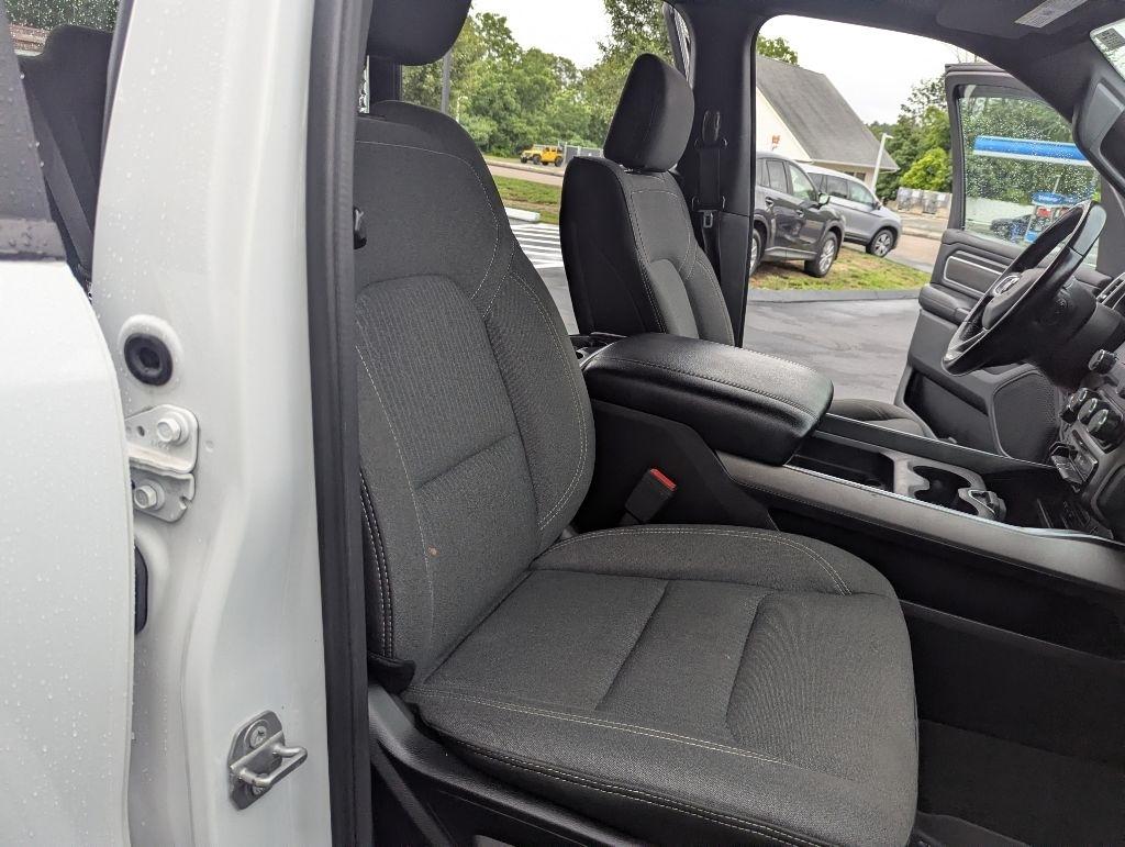 RAM 1500 Big Horn/Lone Star 4x4 Crew Cab 5'7" Box 2019
