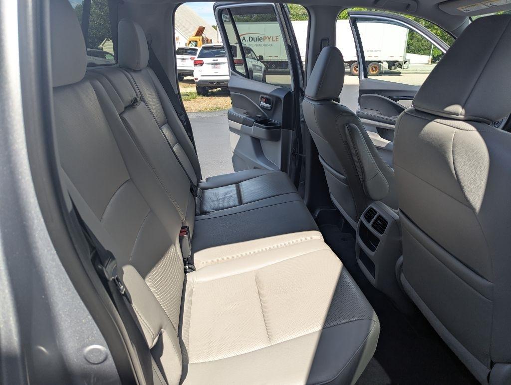 Honda Ridgeline RTL-E 4x4 Crew Cab 5.3' Bed 2017