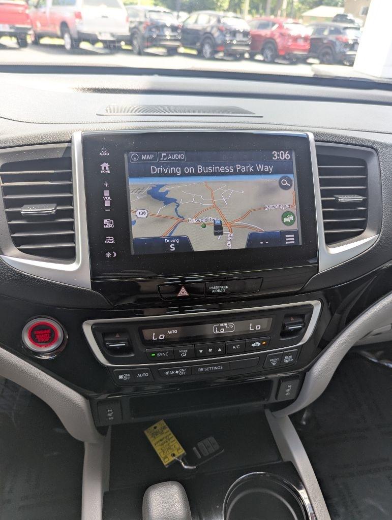 Honda Ridgeline RTL-E 4x4 Crew Cab 5.3' Bed 2017