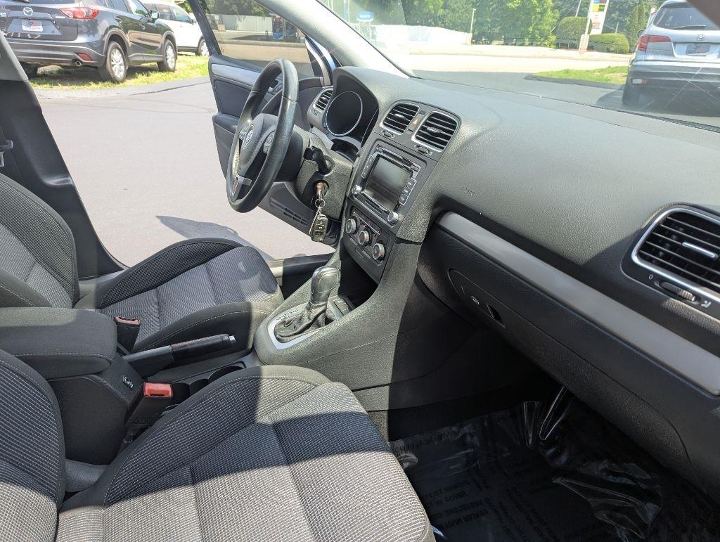 Volkswagen Golf 4dr HB Auto PZEV 2014