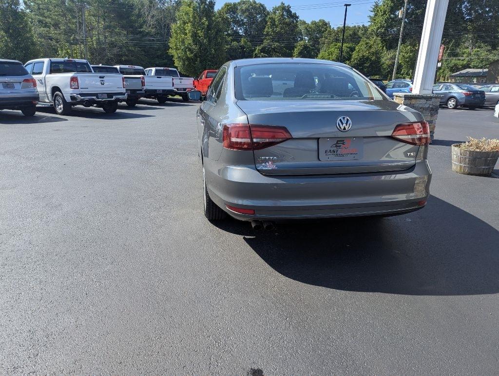 Volkswagen Jetta Sedan 4dr Auto 1.4T S 2016