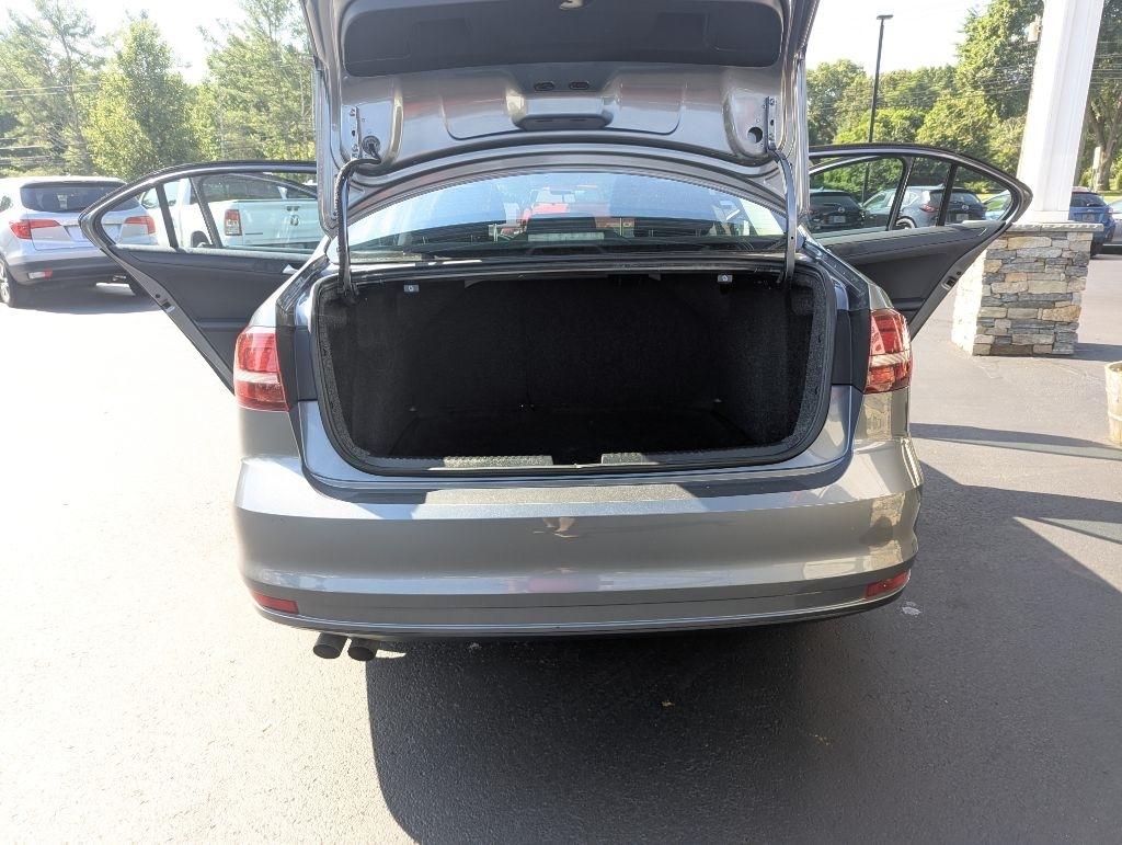 Volkswagen Jetta Sedan 4dr Auto 1.4T S 2016