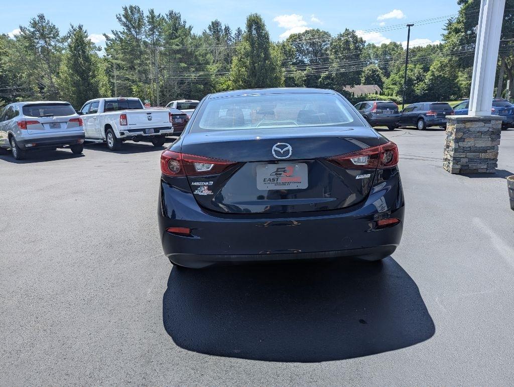 Mazda Mazda3 4-Door Sport Manual 2018