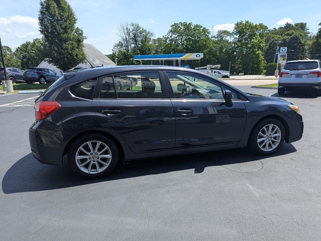 Subaru Impreza Wagon 5dr Auto 2.0i Premium 2014