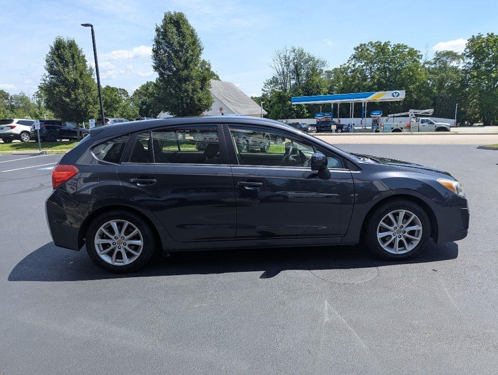 Subaru Impreza Wagon 5dr Auto 2.0i Premium 2014