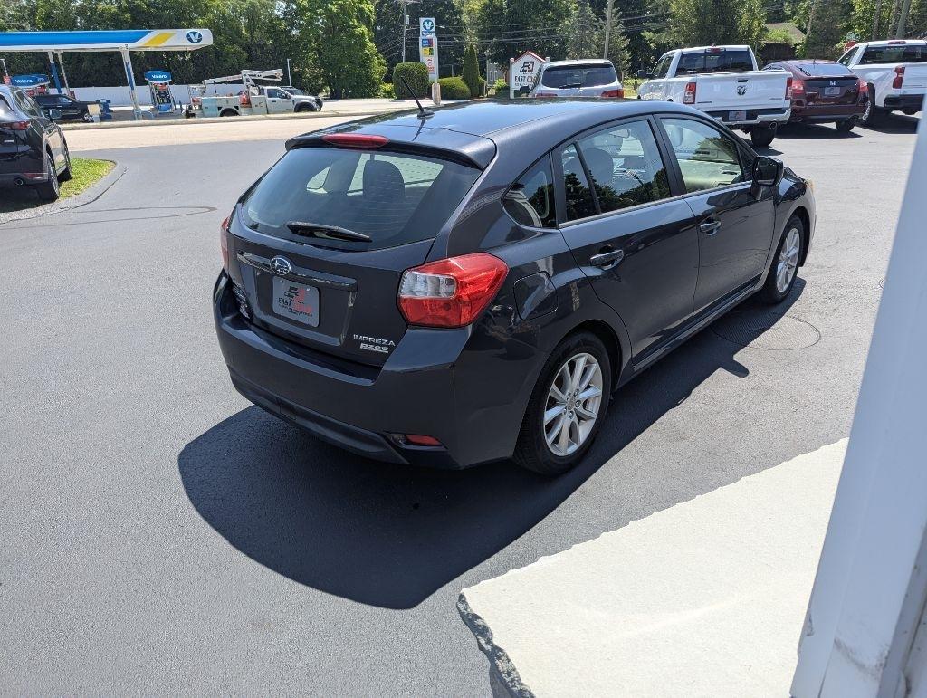 Subaru Impreza Wagon 5dr Auto 2.0i Premium 2014