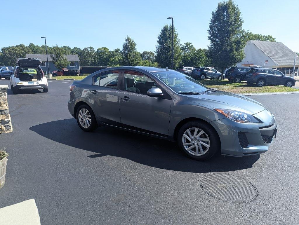 Mazda MAZDA3 4dr Sdn Auto i Touring 2012