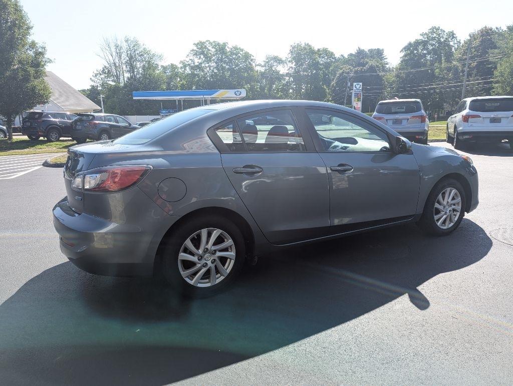 Mazda MAZDA3 4dr Sdn Auto i Touring 2012