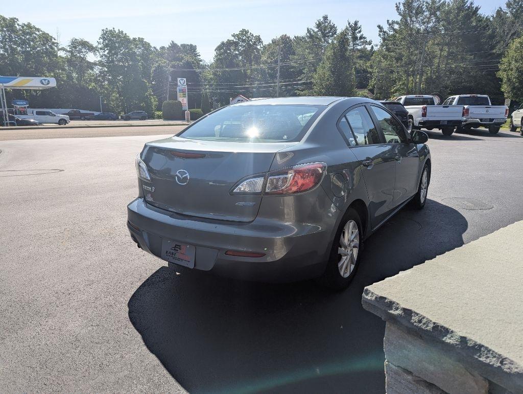Mazda MAZDA3 4dr Sdn Auto i Touring 2012