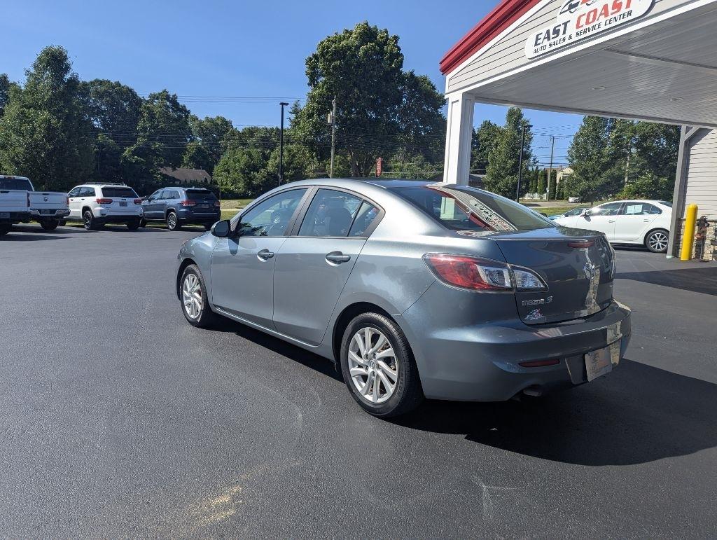 Mazda MAZDA3 4dr Sdn Auto i Touring 2012