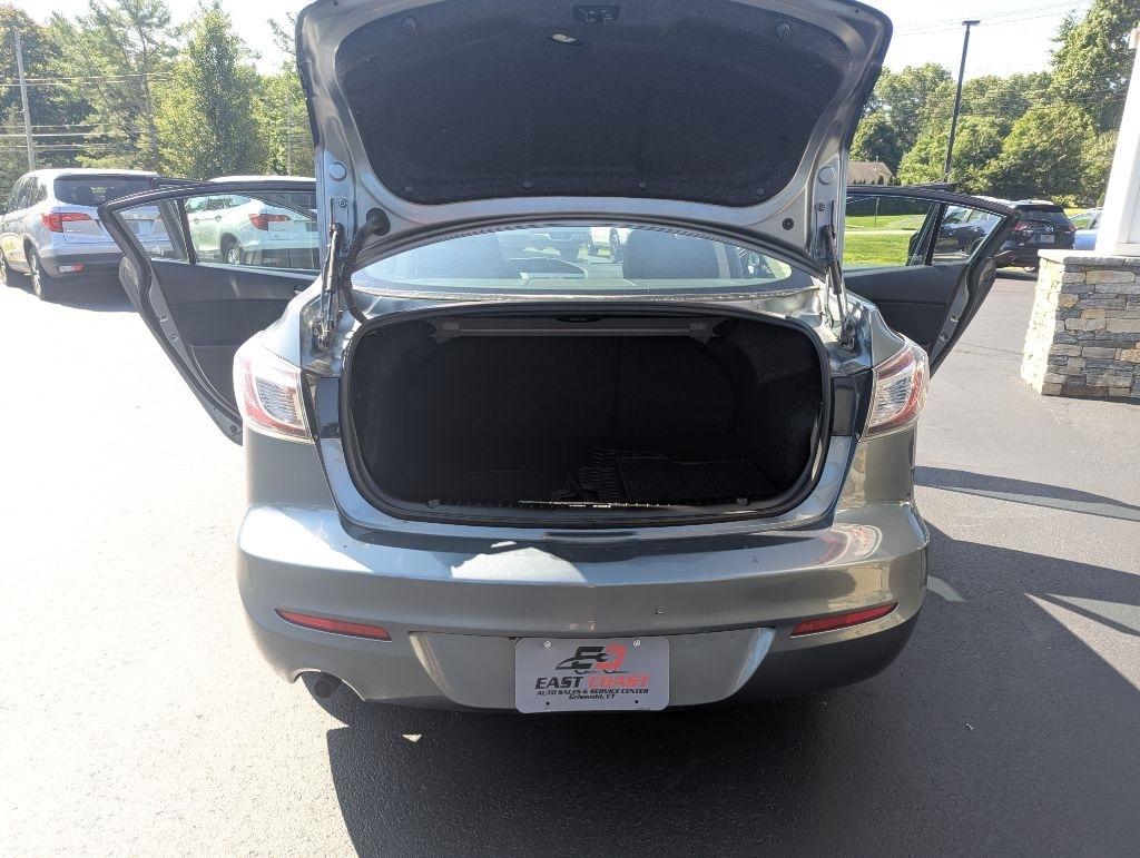 Mazda MAZDA3 4dr Sdn Auto i Touring 2012