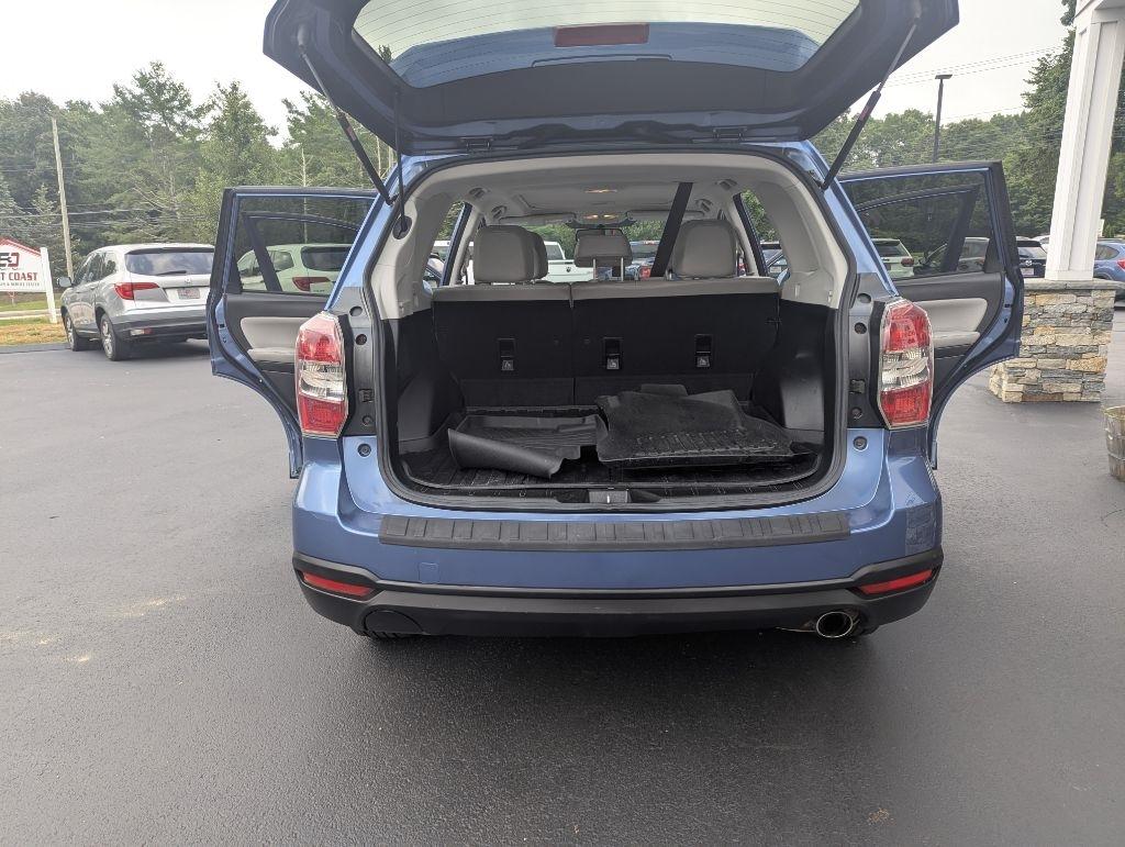 Subaru Forester 4dr CVT 2.5i Limited PZEV 2015