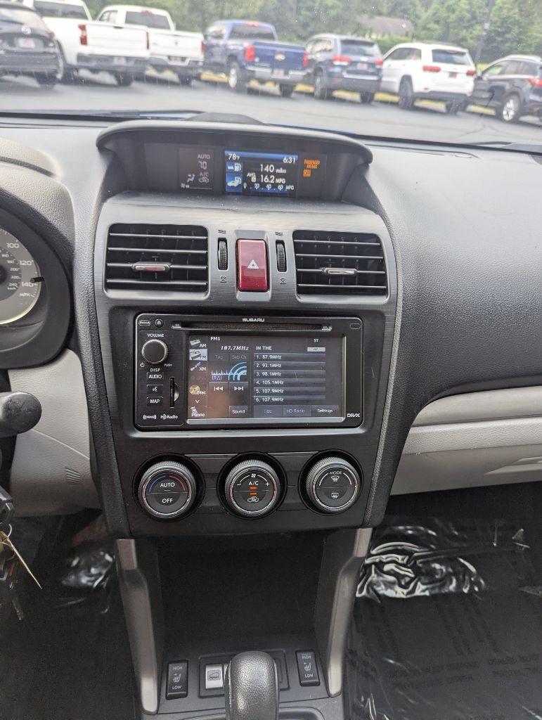 Subaru Forester 4dr CVT 2.5i Limited PZEV 2015