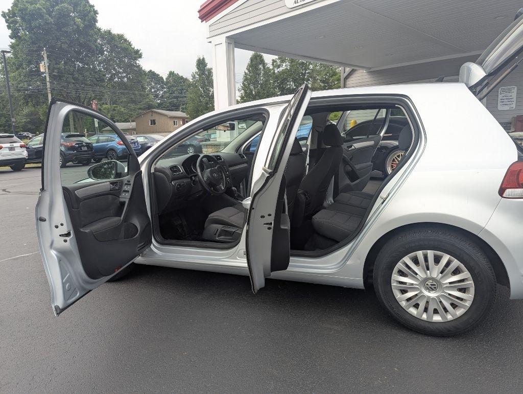 Volkswagen Golf 4dr HB Auto PZEV 2013