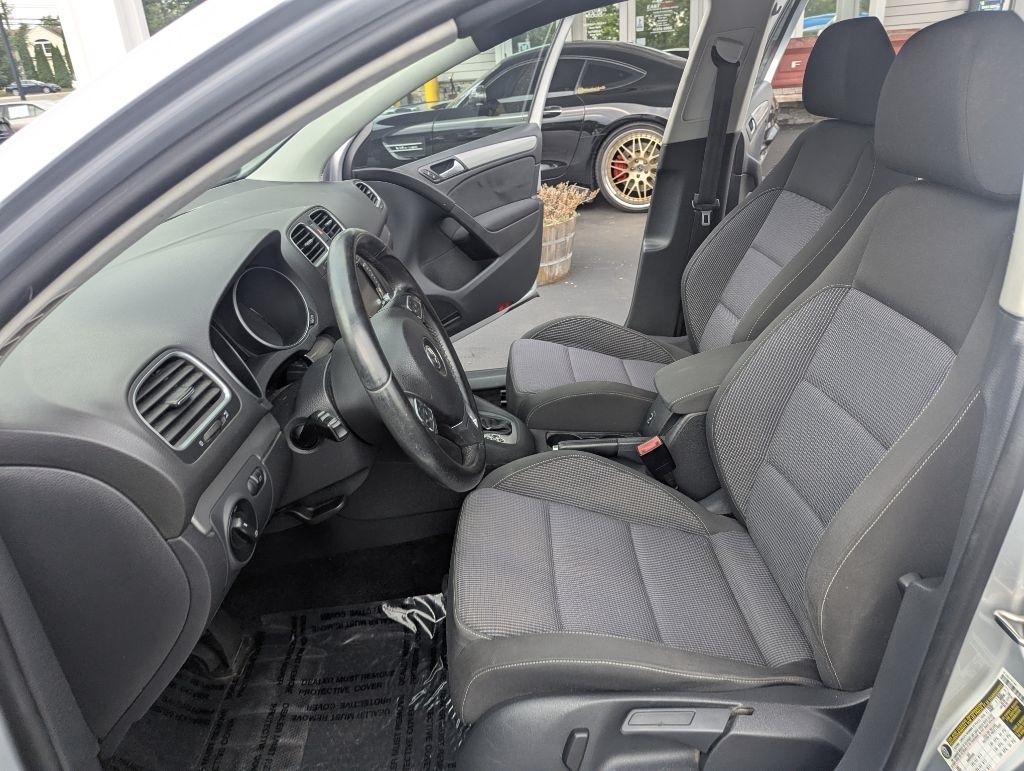 Volkswagen Golf 4dr HB Auto PZEV 2013