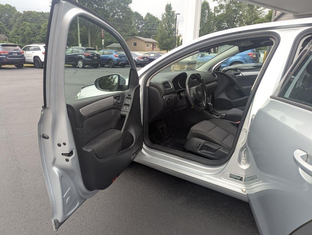 Volkswagen Golf 4dr HB Auto PZEV 2013