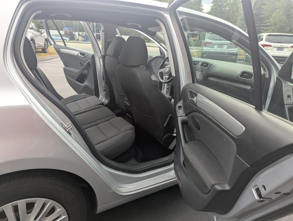 Volkswagen Golf 4dr HB Auto PZEV 2013