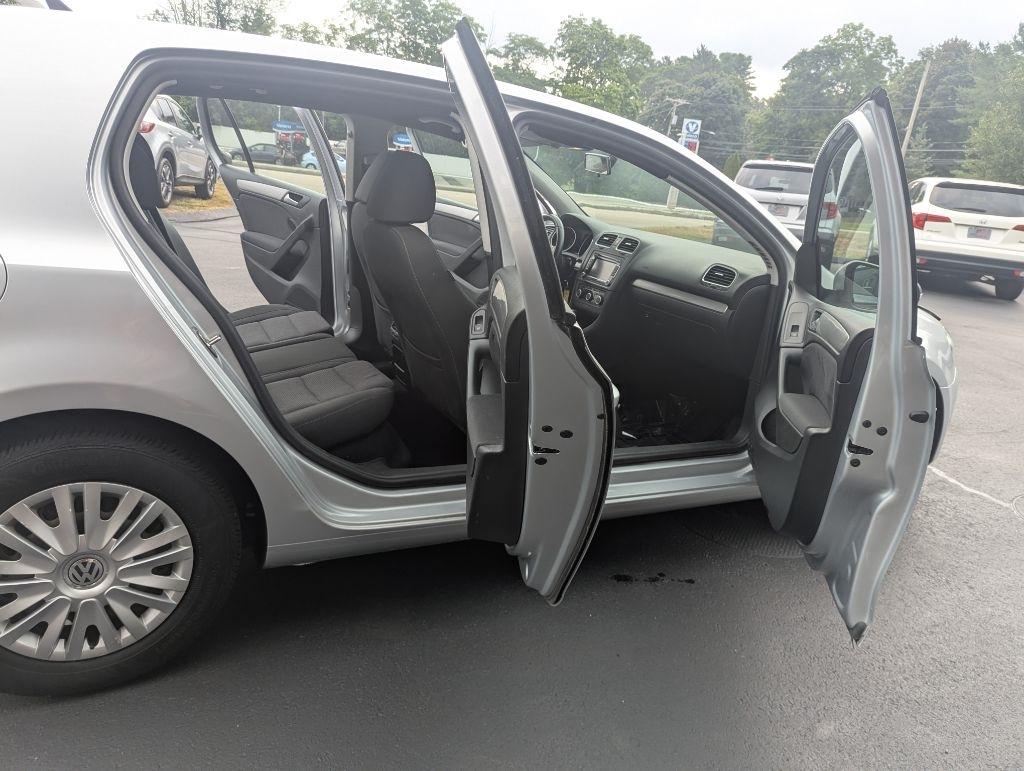 Volkswagen Golf 4dr HB Auto PZEV 2013