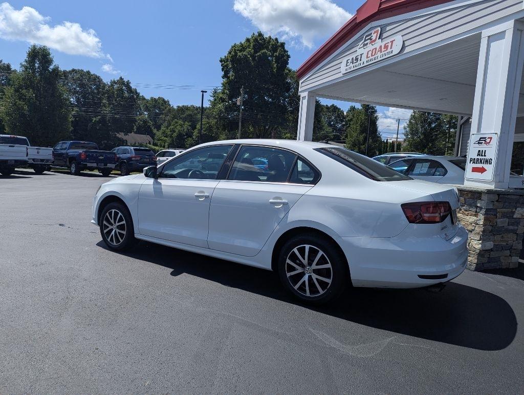 Volkswagen Jetta 1.4T SE Manual 2017