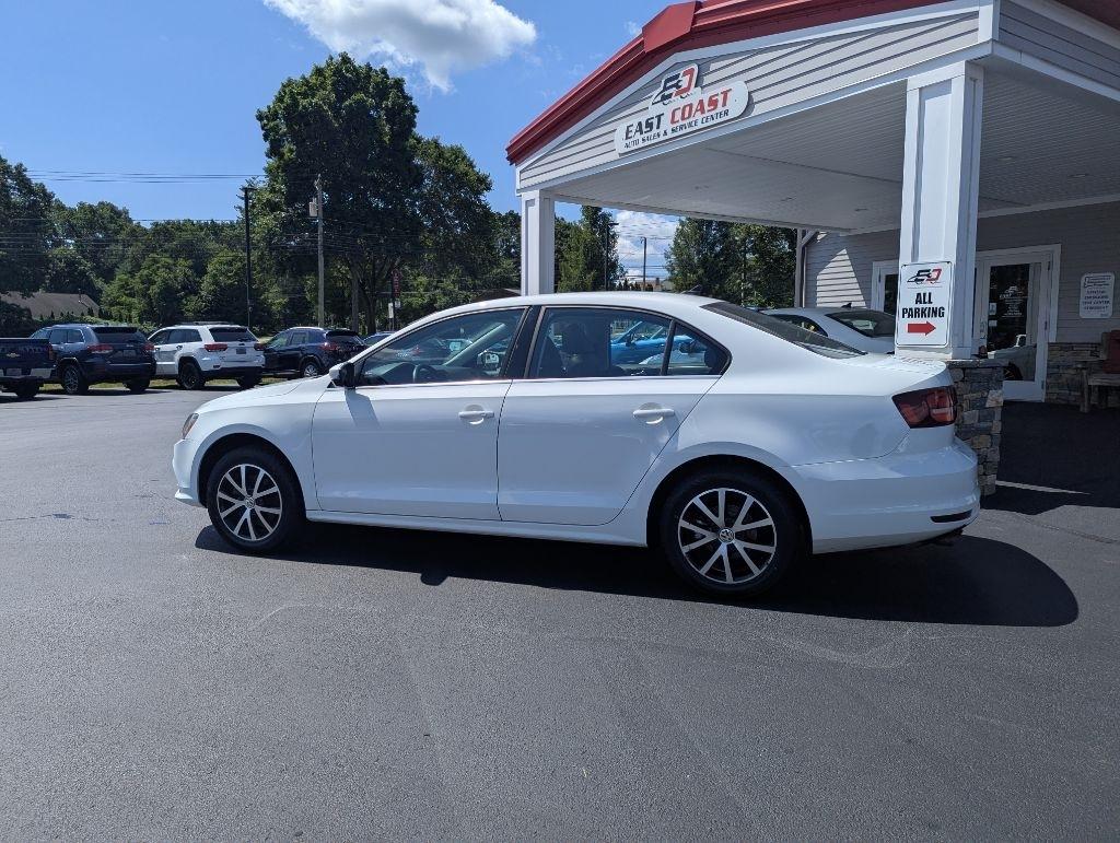 Volkswagen Jetta 1.4T SE Manual 2017