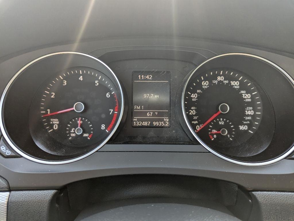 Volkswagen Jetta 1.4T SE Manual 2017