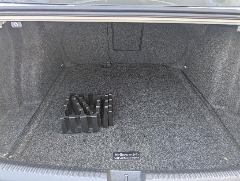 Volkswagen Jetta 1.4T SE Manual 2017